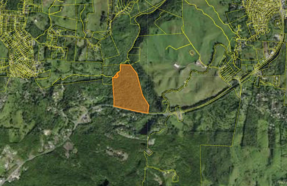 Terreno en venta en CAMUY, BO. QUEBRADA