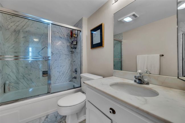 APT-1801 - 1370 S Ocean Blvd, Condo with 2 bedrooms, 3 bathrooms and null parking in Pompano Beach FL | Image 25