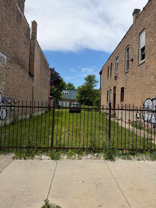 5540 S Racine Avenue, Chicago, IL, 60636 | Card Image