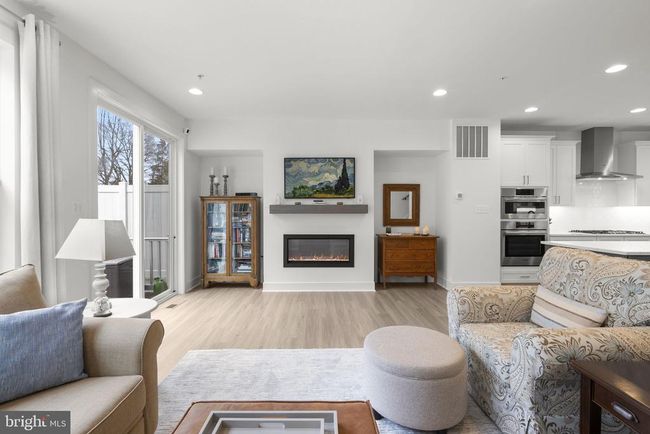 286 Alluvium Dr, Townhouse with 3 bedrooms, 4 bathrooms and null parking in LAUREL MD | Image 6