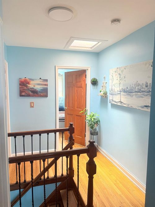 236 Huntington Ave, Bronx, NY, 10465-3232 | Card Image