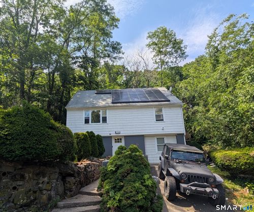 116 Rainbow Rd, Bridgeport, CT, 06606-1400 | Card Image