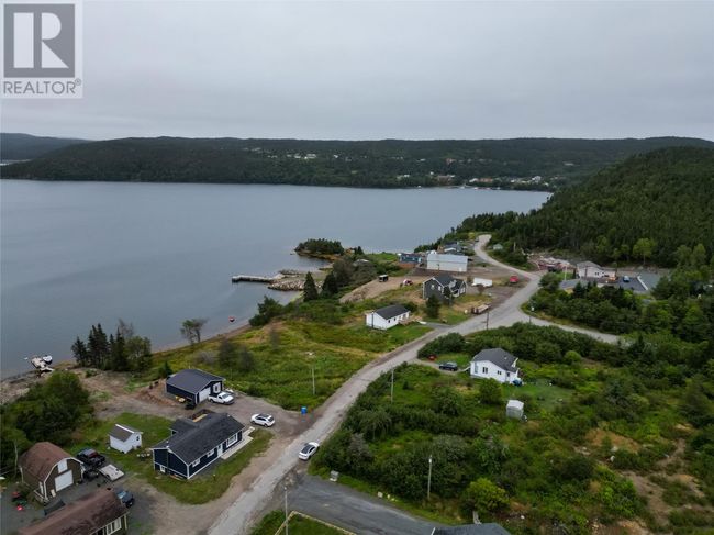 11 Main Road, House other with 3 bedrooms, 1 bathrooms and null parking in Ivany's Cove NL | Image 33