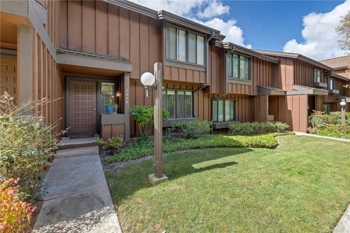 2040 Stonewood Ct, San Pedro, CA, 90732 | Card Image