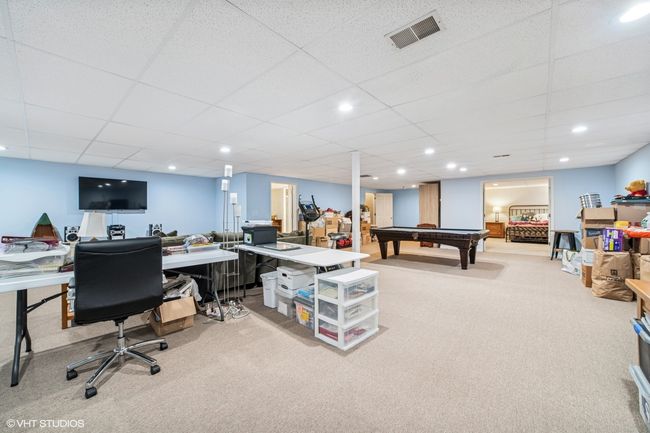 4 Biltmore Ct, House other with 2 bedrooms, 3 bathrooms and 4 parking in Lake In The Hills IL | Image 12