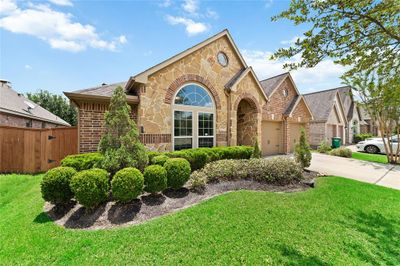 10547 E Aliana Trace Drive, House other with 4 bedrooms, 3 bathrooms and null parking in Richmond TX | Image 2