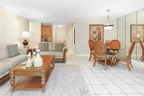 apt-110-1425 Atlantic Shores Blvd, Hallandale Beach, FL, 33009-3741 | Card Image