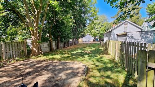 7119 Elton Ave, Cleveland, OH, 44102-4191 | Card Image