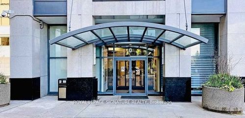 2801-8 Hillcrest Ave, North York, ON, M2N6Y6 | Card Image