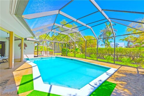 2125 Marina Dr, NAPLES, FL, 34102-7627 | Card Image