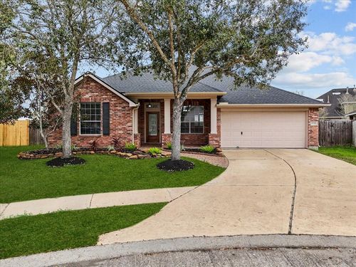 2120 Red Timber Ct, League City, TX, 77573-3284 | Card Image
