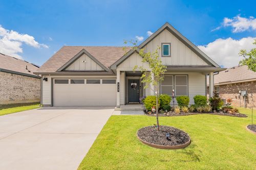 713 Breckenridge Park Dr, Alvarado, TX, 76009-2691 | Card Image
