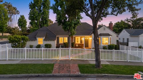 3330 Hermanos St, Pasadena, CA, 91107 | Card Image