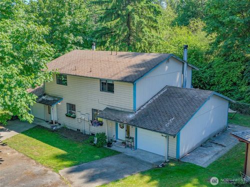 2209 Mciver Ct Sw, Tumwater, WA, 98512-7371 | Card Image