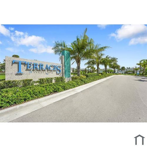 4466-4466 Longwood Lake Sq, Westlake, FL, 33470-1030 | Card Image