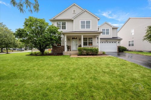 733 Market Dr, Oswego, IL, 60543-4043 | Card Image