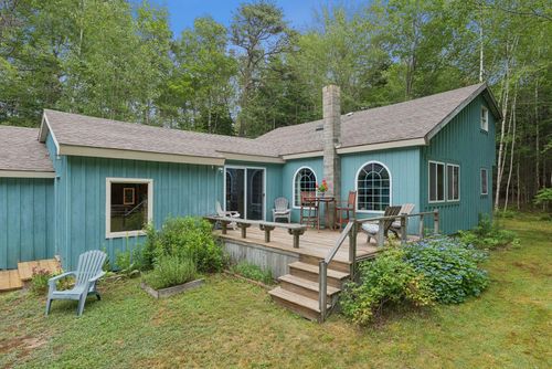 454 North Road, Chebeague Island, ME, 04017 | Card Image