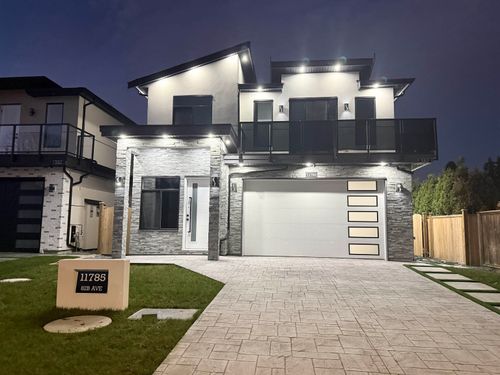 11785 82b Ave, Delta, BC, V4C2E8 | Card Image