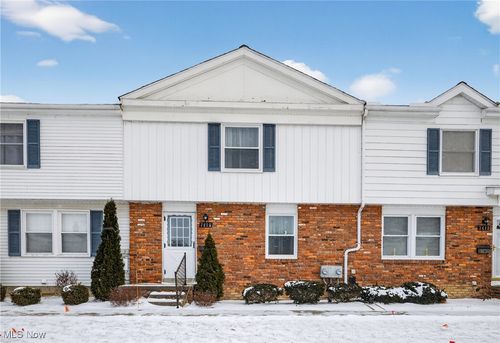 7410 Yorktown Ct, Mentor, OH, 44060-5242 | Card Image