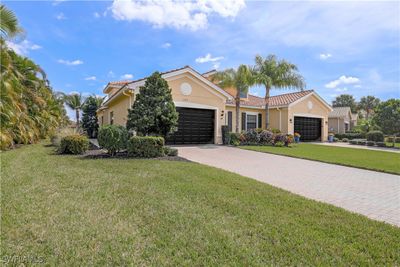 13409 Coronado Drive, Home with 2 bedrooms, 2 bathrooms and null parking in Naples FL | Image 1