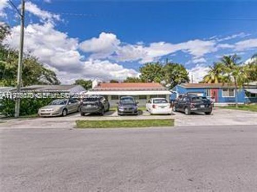 2631 Fillmore St, Hollywood, FL, 33020-4327 | Card Image