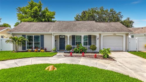 3802 Grayton Dr, NEW PORT RICHEY, FL, 34652-5711 | Card Image