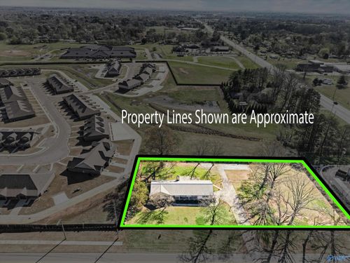 16088 Lucas Ferry Rd, Athens, AL, 35611-3901 | Card Image