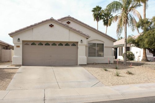 1690 E Countrywalk Ln, Chandler, AZ, 85225-8700 | Card Image