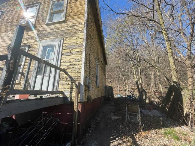 142 Baker St, Condo with 3 bedrooms, 1 bathrooms and null parking in Aliquippa PA | Image 10