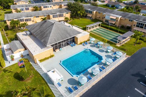 201-108 Ne 20th Ave, Boynton Beach, FL, 33435-2921 | Card Image