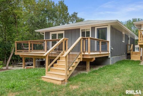 1900 E Knox St, Peoria, IL, 61614-7950 | Card Image