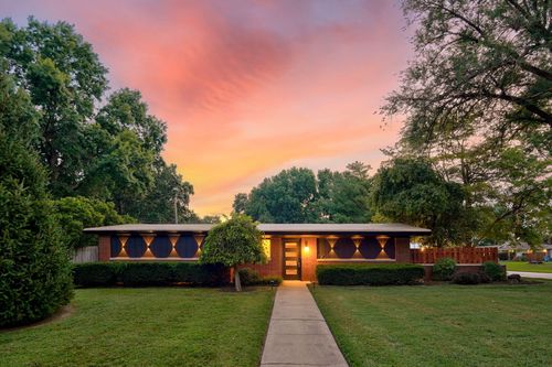 1901 S Cedarbrook Ave, Springfield, MO, 65804-2726 | Card Image