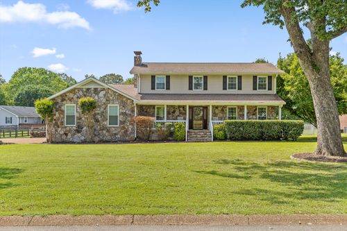 8303 Heron Cir, Ooltewah, TN, 37363-9282 | Card Image