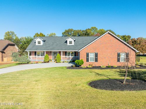 5624 Glenlyn Dr, Powell, TN, 37849-4970 | Card Image