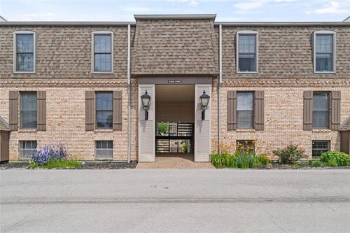 5137 W 75th St, Prairie Village, KS, 66208-4401 | Card Image