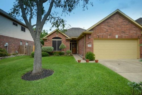 17307 Stratford Green Dr, Sugar Land, TX, 77498-7383 | Card Image