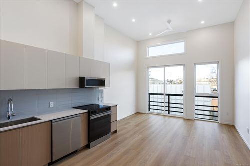 207-2374 Oakville Ave, Sidney, BC, V8L1V5 | Card Image