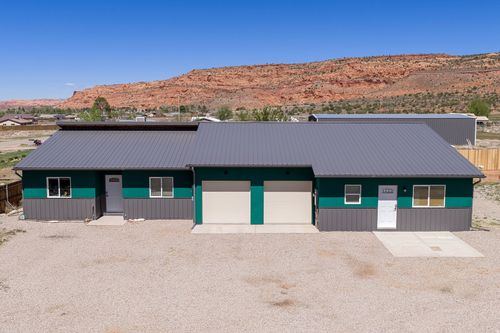 69 N Mount Peale Dr, Moab, UT, 84532-3794 | Card Image