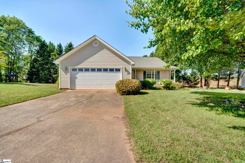 121 Meadow Hill Way, Taylors, SC, 29687-5348 | Card Image