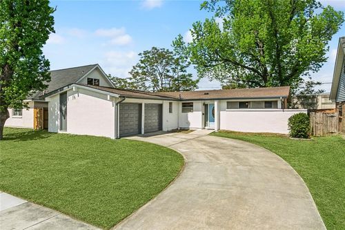 5909 Marcie St, Metairie, LA, 70003-1913 | Card Image