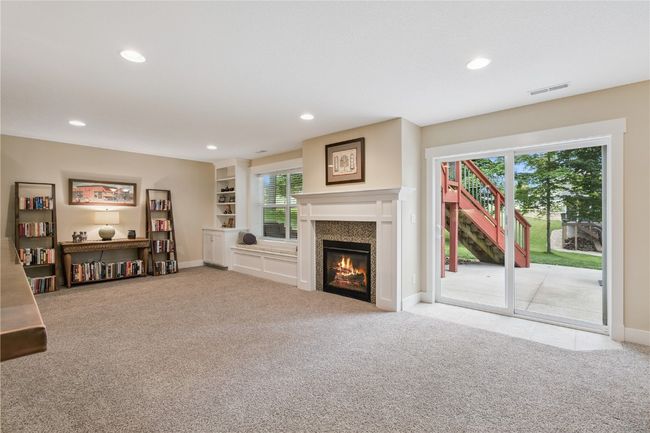 2021 Andrew Charles Dr Nw, House other with 5 bedrooms, 3 bathrooms and null parking in Cedar Rapids IA | Image 23