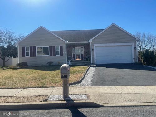 4324 Danor Dr, READING, PA, 19605-3234 | Card Image