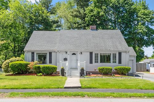 9 Oaklandvale Ave, Saugus, MA, 01906 | Card Image