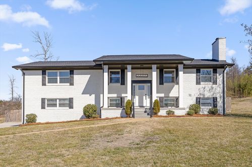 8107 Angie Dr, Chattanooga, TN, 37421-1904 | Card Image