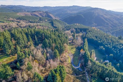 110 Lenora Ln, Kelso, WA, 98626-9760 | Card Image