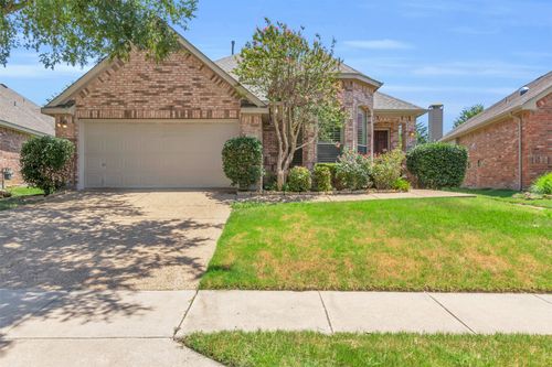 654 Scenic Ranch Cir, Fairview, TX, 75069-1914 | Card Image
