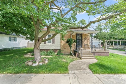 408 W Harrison St, Villa Grove, IL, 61956-1023 | Card Image
