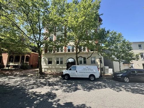 apt-11-66 Mattoon St, Springfield, MA, 01105-1763 | Card Image