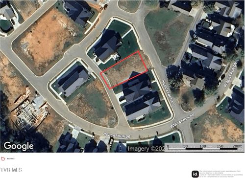 526 Wildcat Run Dr, Loudon, TN, 37774 | Card Image