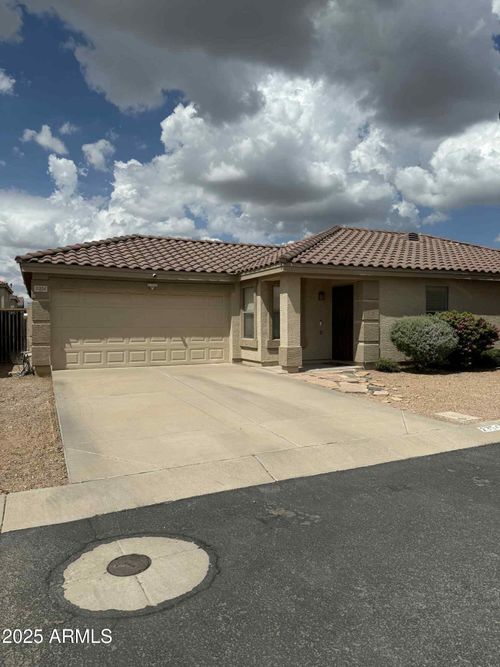 2354 E Spruce Dr, Chandler, AZ, 85286-1565 | Card Image